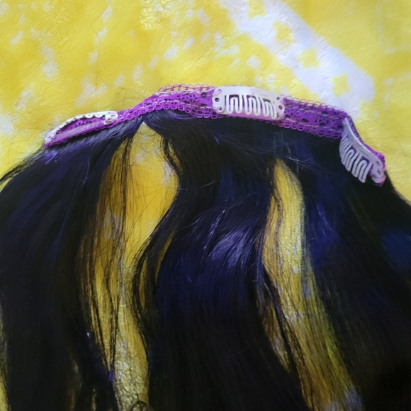 BELLAMI 24 inch clip in extensions BUNDLED - Picture 8 of 16